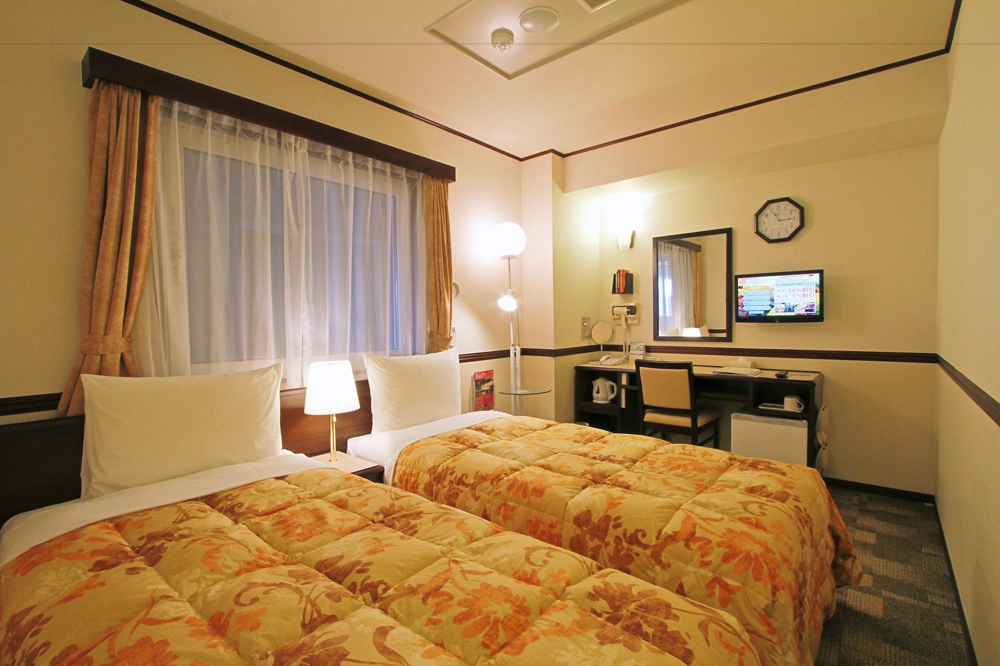 Toyoko Inn Tokyo Eki Shin Ohashi Mae Dış mekan fotoğraf