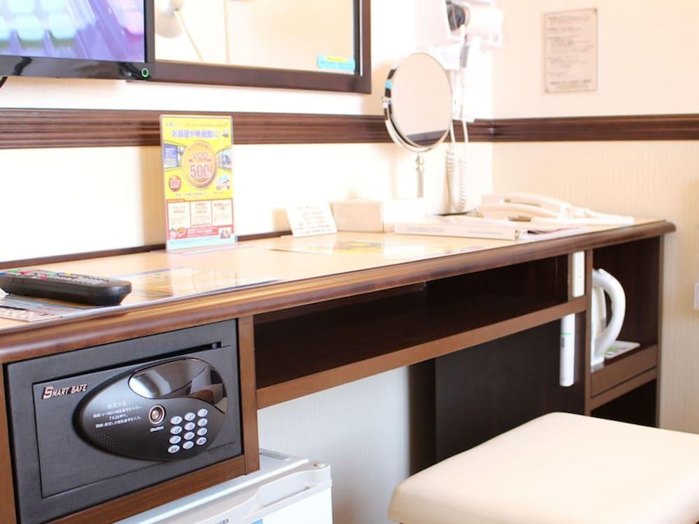 Toyoko Inn Tokyo Eki Shin Ohashi Mae Dış mekan fotoğraf