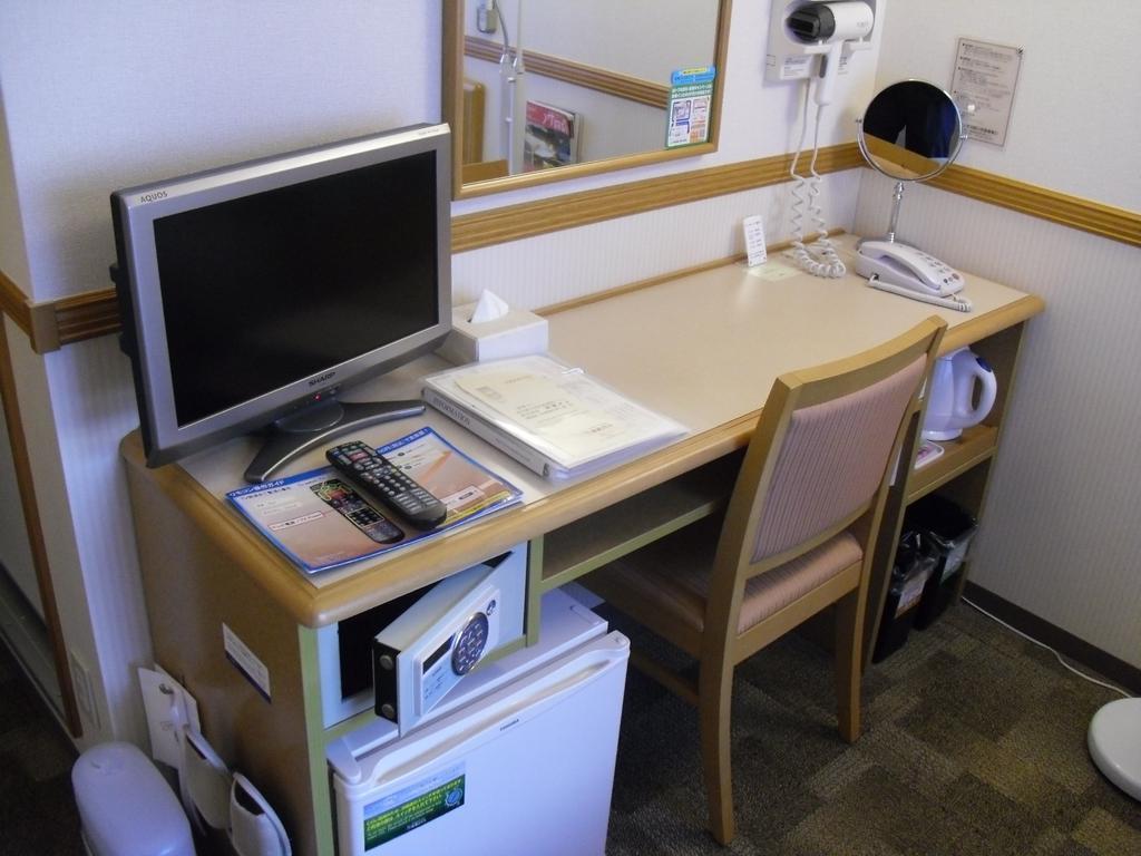 Toyoko Inn Tokyo Eki Shin Ohashi Mae Dış mekan fotoğraf